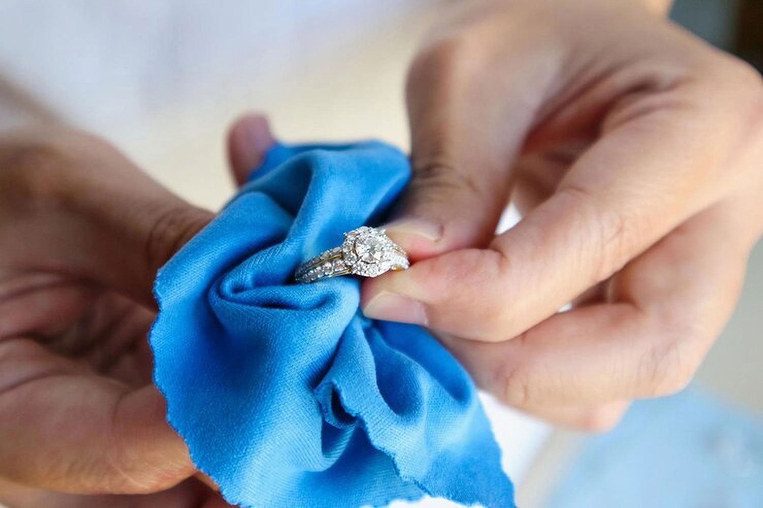 How to clean your diamond engagement ring