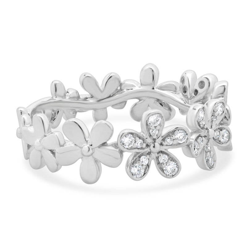 14 Karat White Gold Pave Diamond Flower Station Band