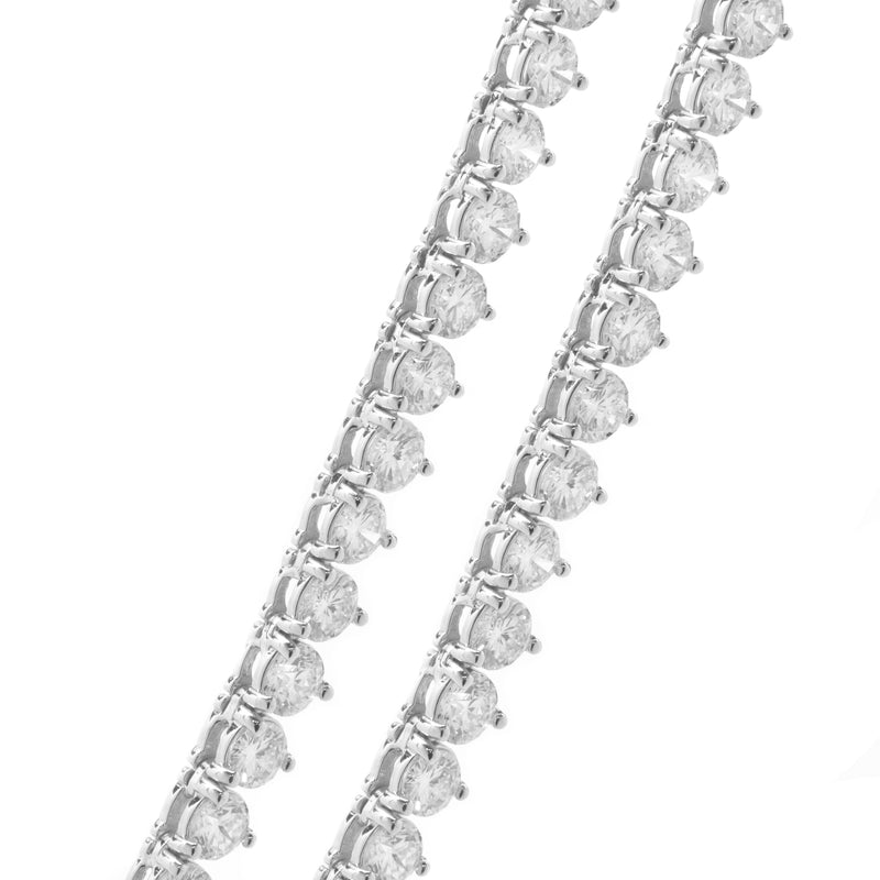 18 Karat White Gold Diamond Tennis Necklace