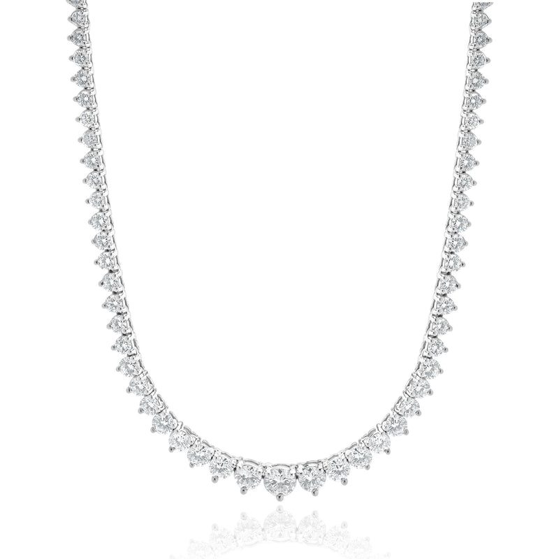 18 Karat White Gold Graduated Diamond Tennis Necklace