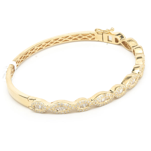 18 Karat Yellow Gold Mosaic Set Diamond Wave Bangle Bracelet