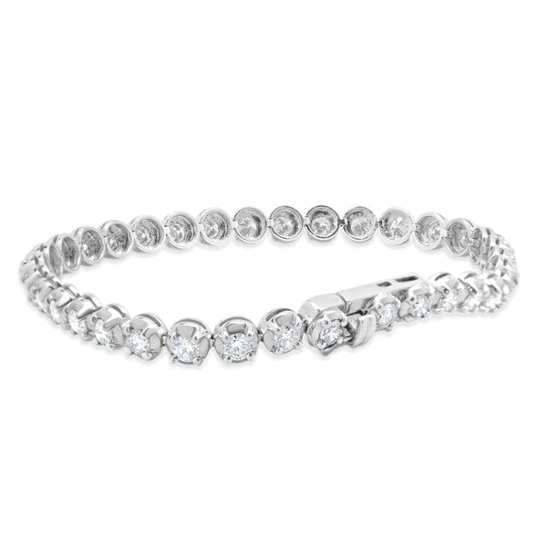 14 Karat White Gold Diamond Tennis Bracelet