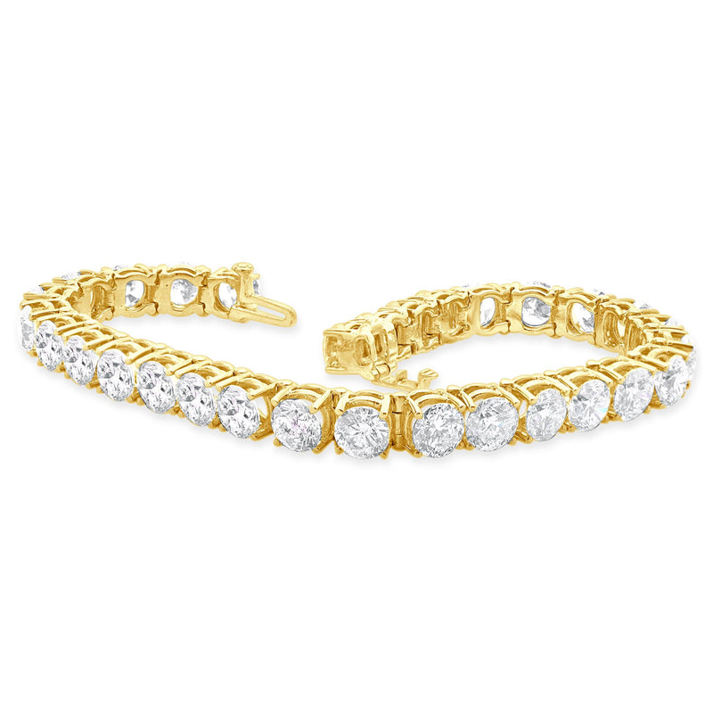 18 Karat Yellow Gold Diamond Tennis Bracelet