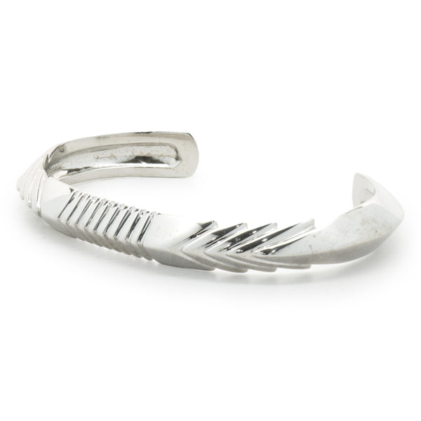 14 Karat White Gold Arrow Cuff Bracelet