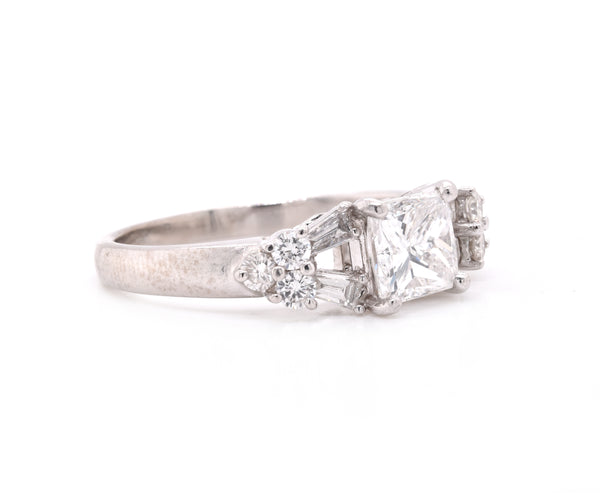 Platinum 1.05ct Diamond Engagement Ring