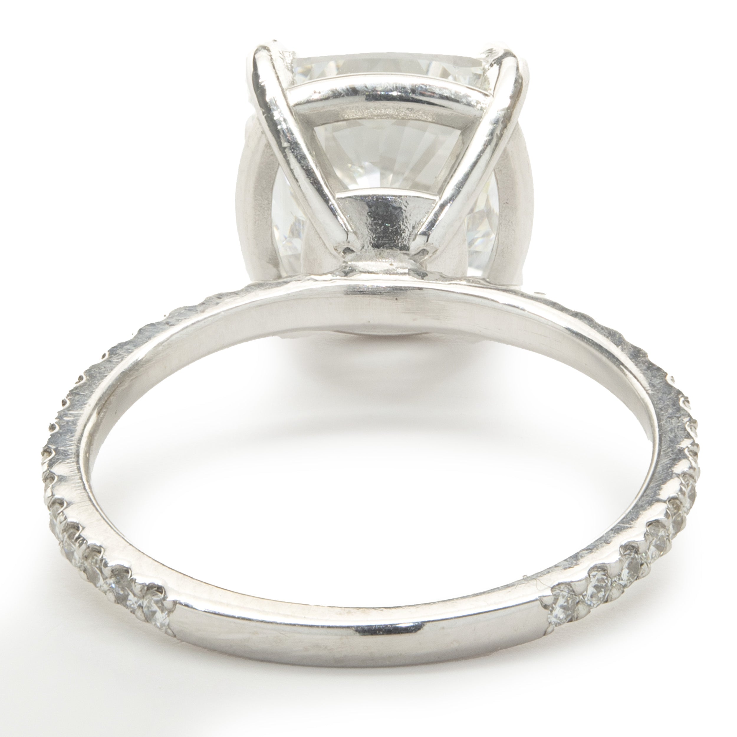 14 karat white gold engagement ring