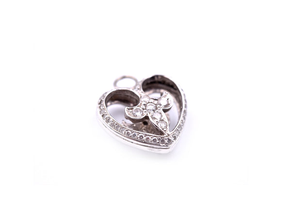 14k White Gold Diamond Heart Pendant