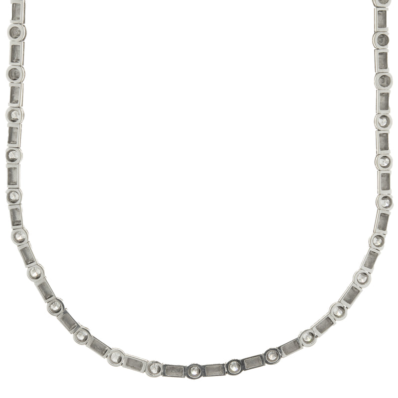 18 Karat White Gold Bezel Set Diamond Bar Link Collar Necklace