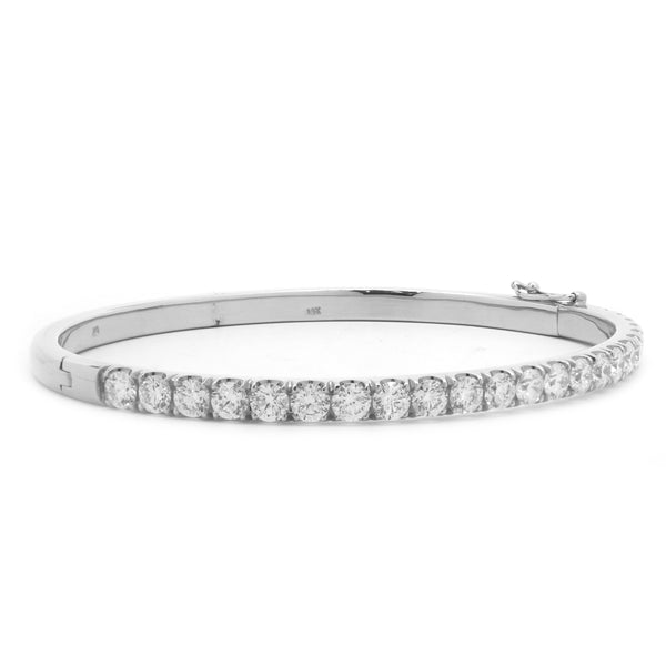 18 Karat White Gold Diamond Bangle Bracelet