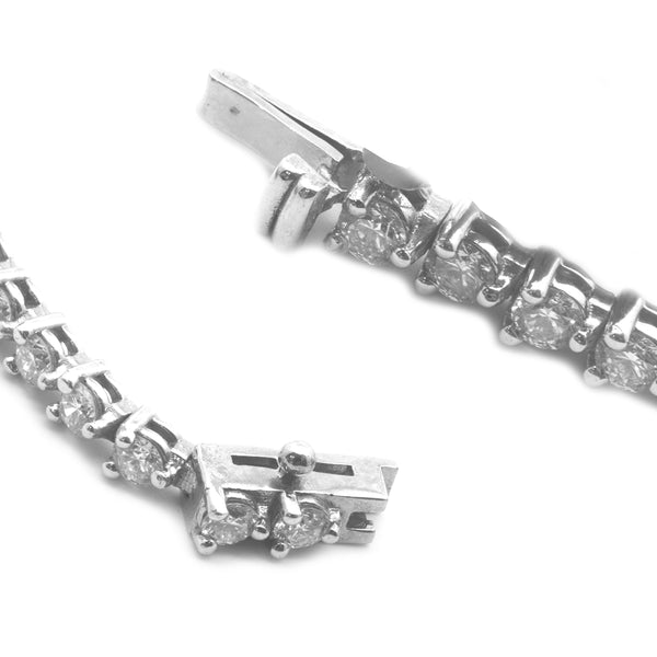 14 Karat White Gold Diamond Tennis Bracelet