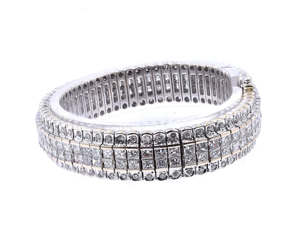 18 Karat White Gold Diamond Bracelet