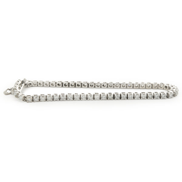 14 Karat White Gold Diamond Tennis Bracelet